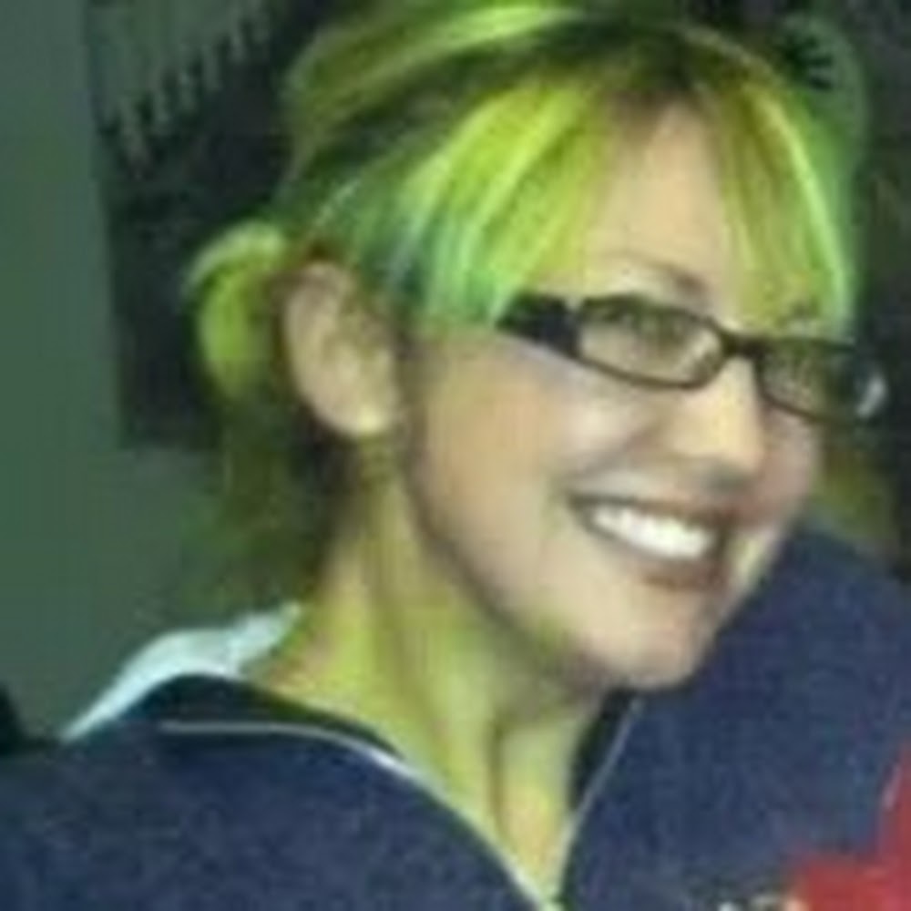 Meet your Posher, Carrie